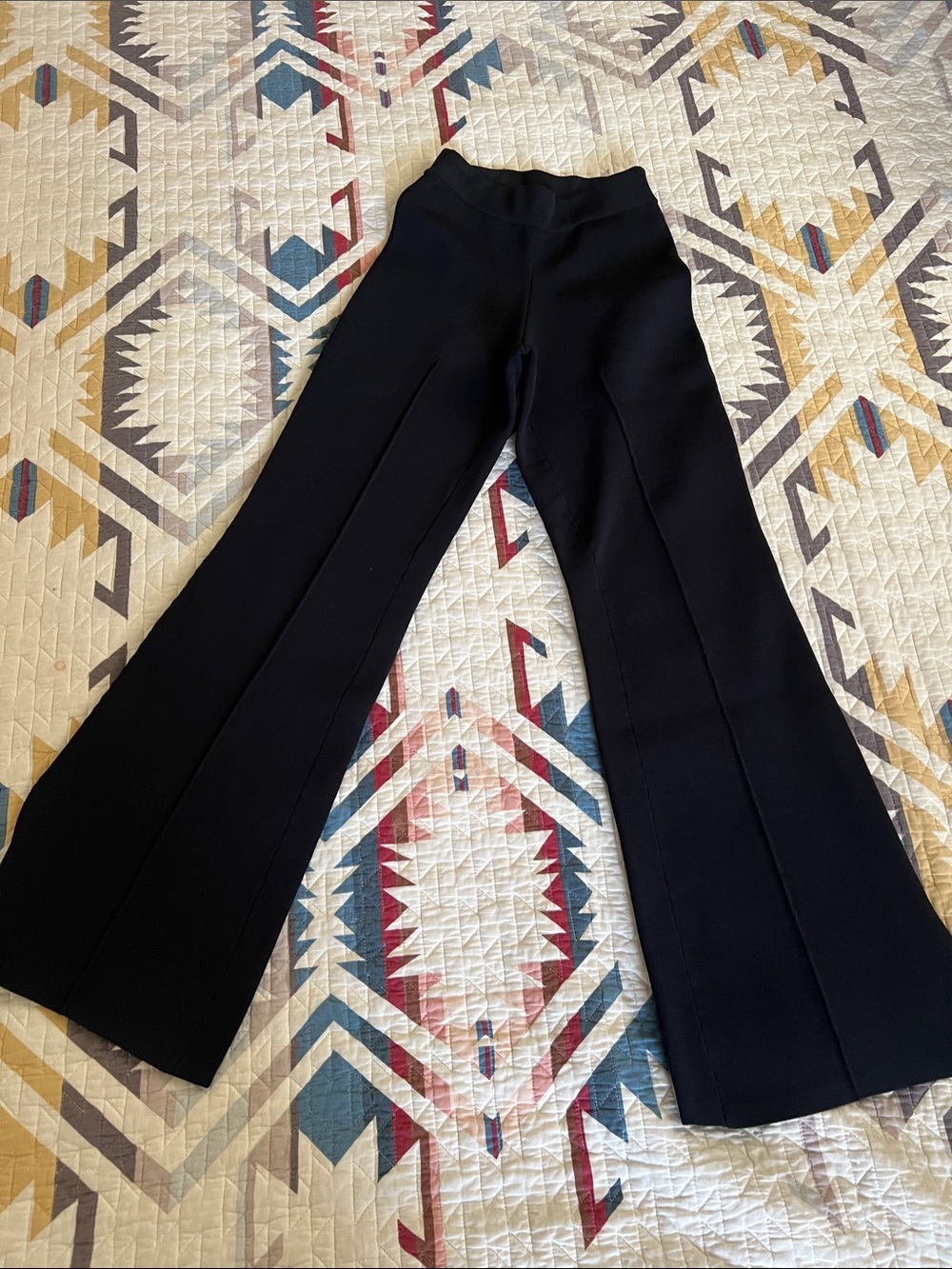 Black Rene Pull On